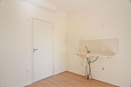 Apartamento para alugar com 28m², 2 quartos e sem vaga Apartamento para alugar com 28m², 2 quartos e sem vagaSala e cozinha