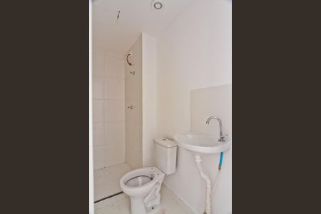 Apartamento para alugar com 28m², 2 quartos e sem vaga Apartamento para alugar com 28m², 2 quartos e sem vagaBanheiro