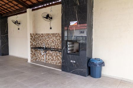 Apartamento para alugar com 55m², 2 quartos e 1 vaga Apartamento para alugar com 55m², 2 quartos e 1 vagaÁrea comum - Churrasqueira