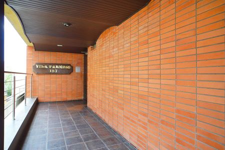 Apartamento à venda com 77m², 2 quartos e 1 vaga