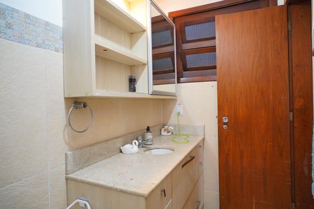 Apartamento à venda com 77m², 2 quartos e 1 vaga