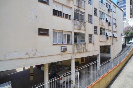 Apartamento para alugar com 2 quartos, 77m² em Auxiliadora, Porto Alegre