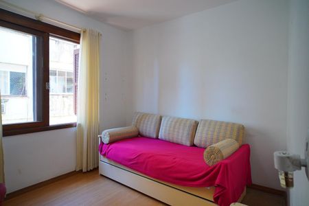 Apartamento para alugar com 2 quartos, 77m² em Auxiliadora, Porto Alegre