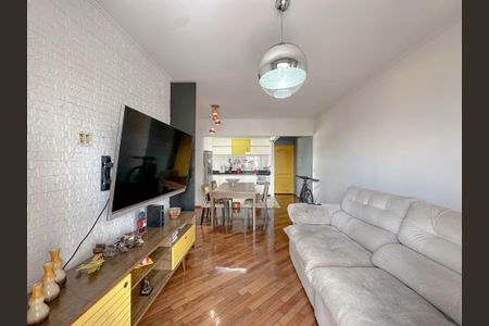 Apartamento à venda com 70m², 2 quartos e 1 vagaSala/Cozinha