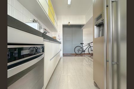 Apartamento à venda com 70m², 2 quartos e 1 vagaSala/Cozinha