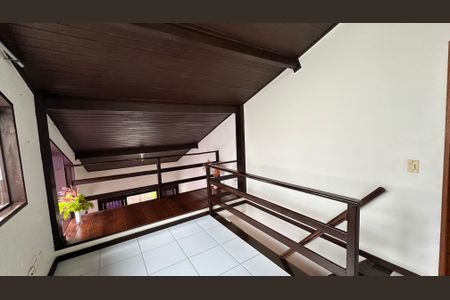 Casa de condomínio para alugar com 150m², 3 quartos e 1 vagaHall