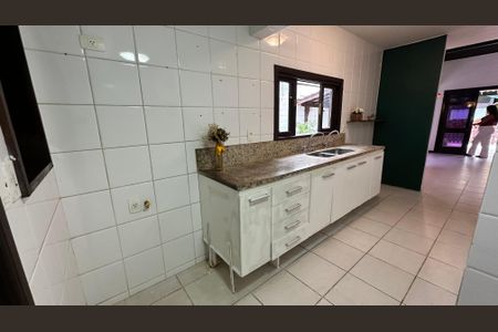 Casa de condomínio para alugar com 150m², 3 quartos e 1 vagaCozinha