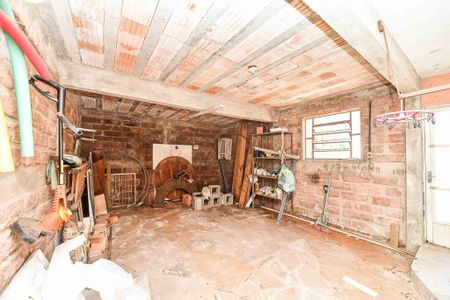 Casa à venda com 197m², 4 quartos e 4 vagasGaragem