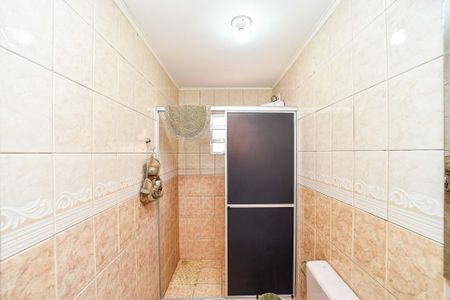 Casa à venda com 197m², 4 quartos e 4 vagasBanheiro 2