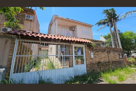 Casa à venda com 197m², 4 quartos e 4 vagasFachada