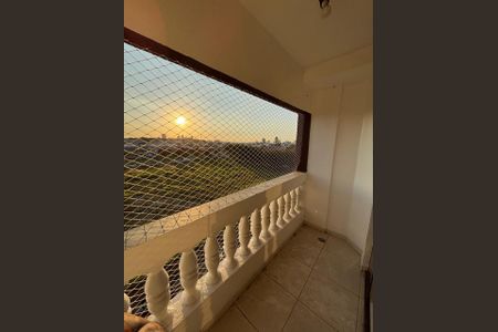 Apartamento para alugar com 3 quartos, 121m² em Vila Figueira, Suzano