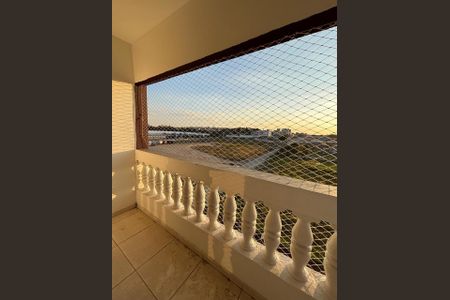 Apartamento para alugar com 3 quartos, 121m² em Vila Figueira, Suzano