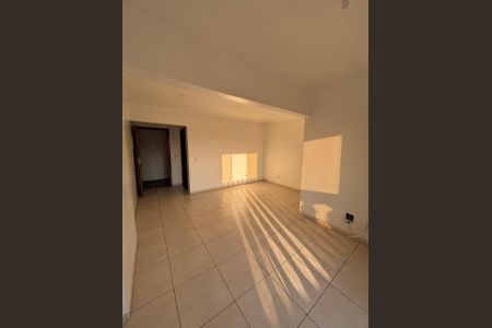 Apartamento para alugar com 3 quartos, 121m² em Vila Figueira, Suzano