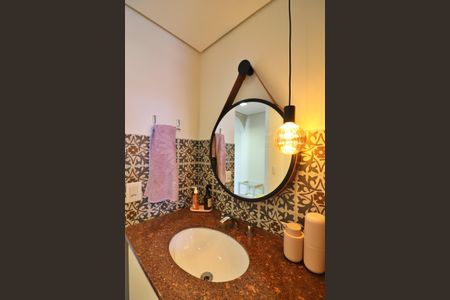 Apartamento à venda com 101m², 3 quartos e 1 vagaBanheiro Social