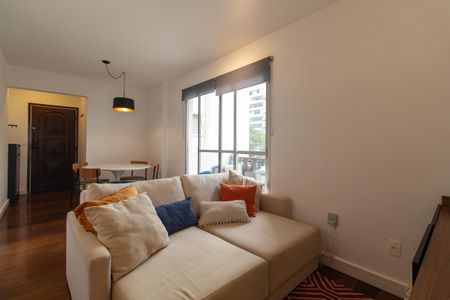 Sala de apartamento para alugar com 2 quartos, 80m² em Paraíso, São Paulo