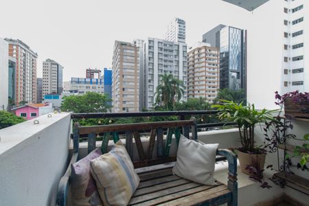 Apartamento para alugar com 80m², 2 quartos e 1 vaga Apartamento para alugar com 80m², 2 quartos e 1 vagaVaranda da Sala