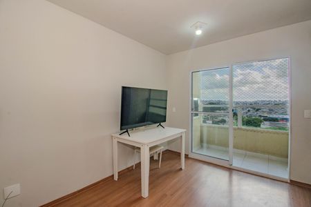 Sala de apartamento para alugar com 2 quartos, 60m² em Humaitá, Porto Alegre