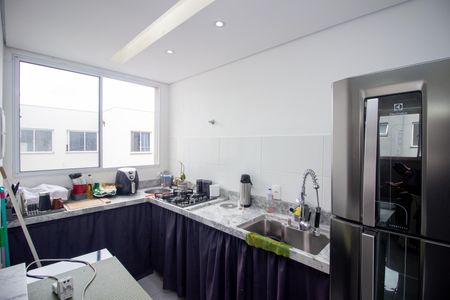 Apartamento à venda com 45m², 2 quartos e 1 vagaCozinha e Área de Serviço