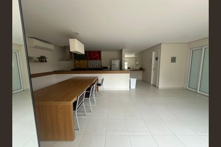 Apartamento para alugar com 107m², 3 quartos e 2 vagas Apartamento para alugar com 107m², 3 quartos e 2 vagasÁrea comum - Salão de festas