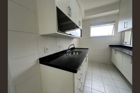 Apartamento para alugar com 107m², 3 quartos e 2 vagas Apartamento para alugar com 107m², 3 quartos e 2 vagasCozinha