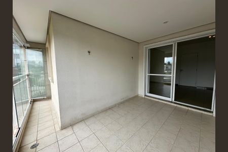 Apartamento para alugar com 107m², 3 quartos e 2 vagas Apartamento para alugar com 107m², 3 quartos e 2 vagasVaranda