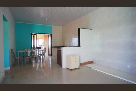 Sala  de casa à venda com 3 quartos, 380m² em Vila Nova, Porto Alegre