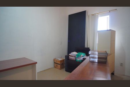 Casa à venda com 380m², 3 quartos e 6 vagas Casa à venda com 380m², 3 quartos e 6 vagasQuarto 3