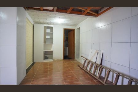 Casa à venda com 380m², 3 quartos e 6 vagas Casa à venda com 380m², 3 quartos e 6 vagasParte inferior casa