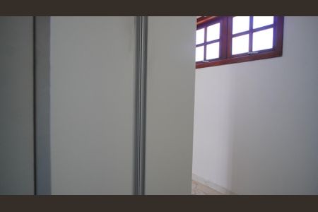 Closet suite  de casa à venda com 3 quartos, 380m² em Vila Nova, Porto Alegre