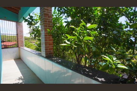 Varanda suite  de casa à venda com 3 quartos, 380m² em Vila Nova, Porto Alegre