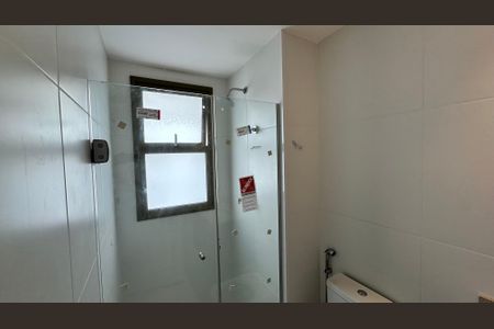 Apartamento para alugar com 156m², 4 quartos e 2 vagas Apartamento para alugar com 156m², 4 quartos e 2 vagasBanheiro quarto 3