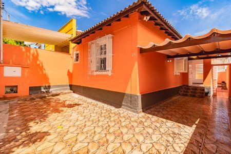 Casa para alugar com 80m², 2 quartos e 2 vagas Casa para alugar com 80m², 2 quartos e 2 vagasÁrea comum