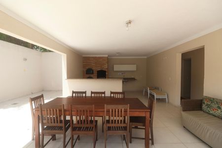 Apartamento para alugar com 85m², 2 quartos e 2 vagasÁrea comum - Churrasqueira