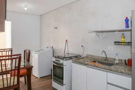 Apartamento à venda com 40m², 2 quartos e sem vaga Apartamento à venda com 40m², 2 quartos e sem vagaCozinha e Área de Serviço