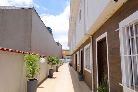 Casa de condomínio à venda com 70m², 2 quartos e 1 vagaÁrea comum