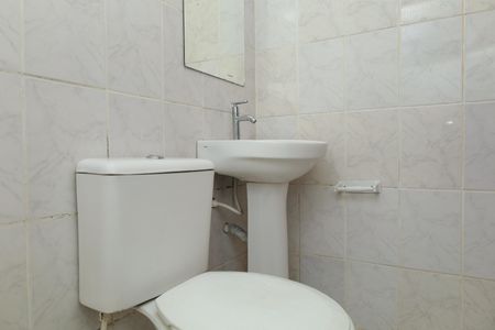 Casa de condomínio à venda com 70m², 2 quartos e 1 vagaBanheiro