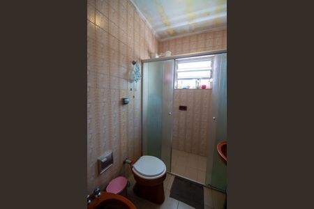 Casa à venda com 150m², 3 quartos e 2 vagasBanheiro