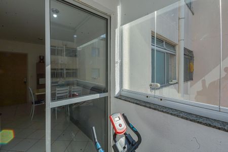 Apartamento à venda com 2 quartos, 52m² em Vila Inglesa, São Paulo