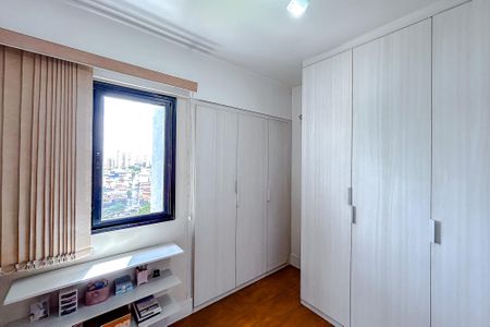 Apartamento à venda com 60m², 2 quartos e 1 vagaQuarto 2