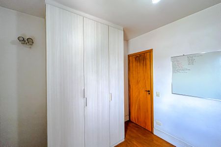 Apartamento à venda com 60m², 2 quartos e 1 vagaQuarto 2