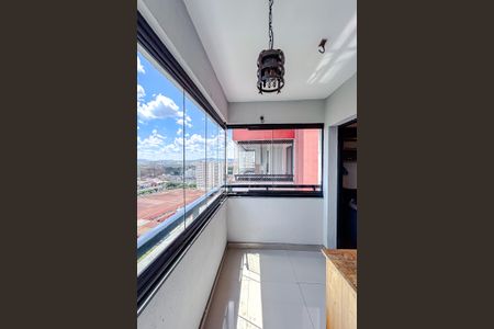 Apartamento à venda com 60m², 2 quartos e 1 vagaVaranda