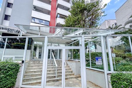 Apartamento à venda com 60m², 2 quartos e 1 vagaFachada com Plaquinha