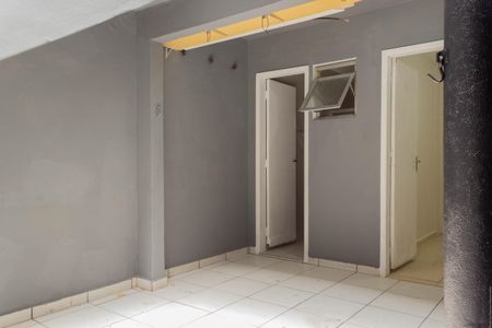 Casa à venda com 127m², 4 quartos e 1 vagaÁrea de Serviço