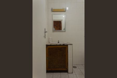 Casa à venda com 127m², 4 quartos e 1 vagaBanheiro