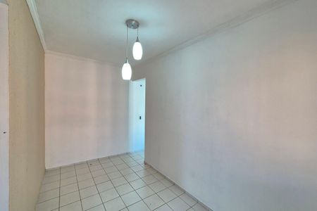 Sala de apartamento para alugar com 2 quartos, 45m² em Jardim Itayu, Campinas