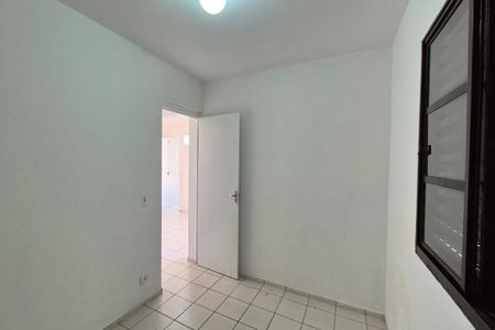 Quarto 2 de apartamento para alugar com 2 quartos, 45m² em Jardim Itayu, Campinas