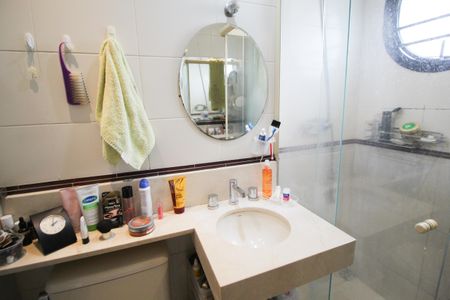 Apartamento à venda com 96m², 3 quartos e 2 vagas Apartamento à venda com 96m², 3 quartos e 2 vagasBanheiro da Suíte