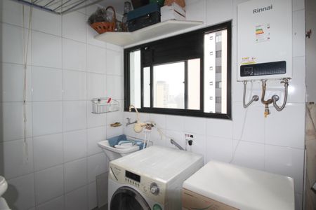 Apartamento à venda com 96m², 3 quartos e 2 vagas Apartamento à venda com 96m², 3 quartos e 2 vagasÁrea de Serviço