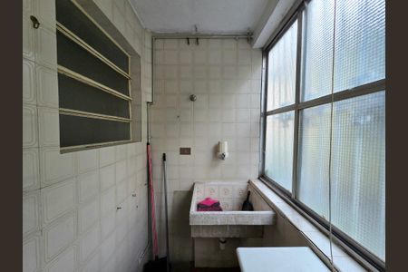 Apartamento à venda com 85m², 2 quartos e 1 vagaÁrea de Serviço