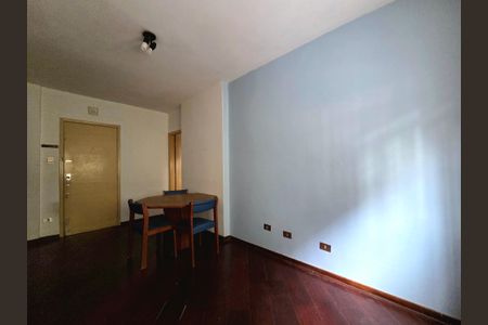 Apartamento à venda com 85m², 2 quartos e 1 vagaSala